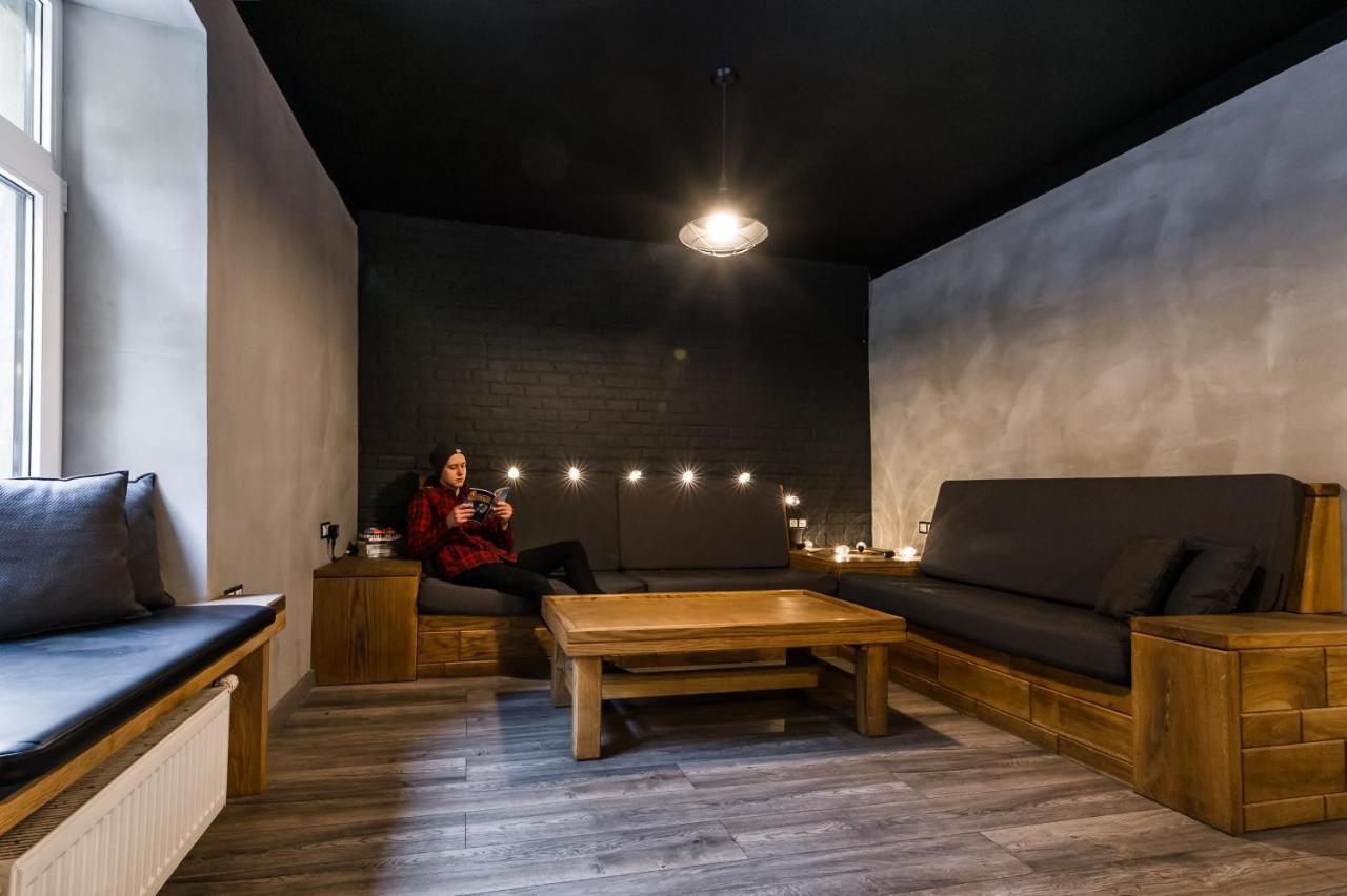 Wicked Weasel Hostel Riga Exterior foto